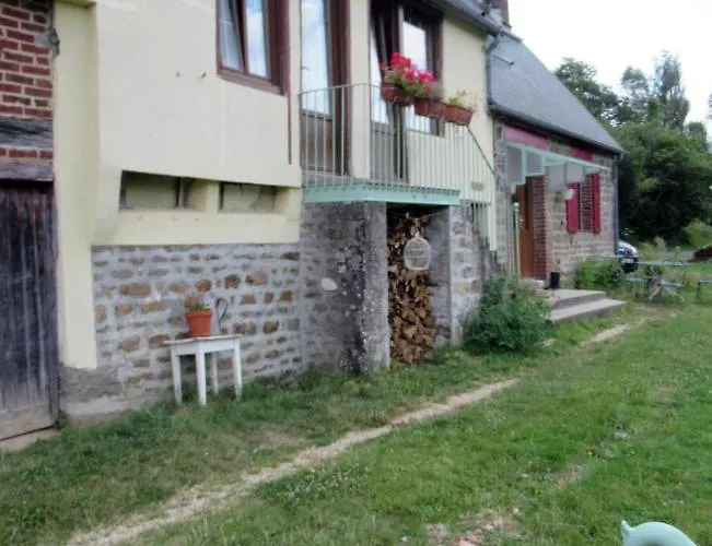 Bed & Breakfast L'oisiveraie - Ecolieu Dans Le Bocage Normand Dompierre (Orne)